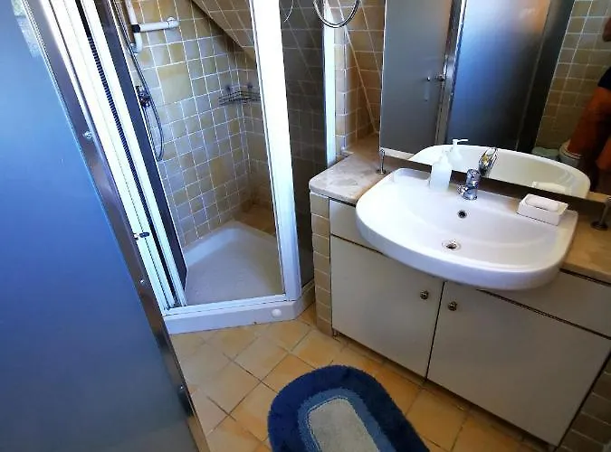 בית אירוח Zakatek *